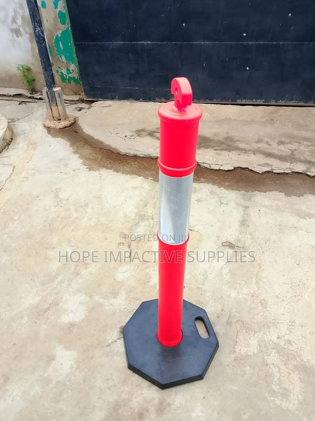 Safety Barrier Pole / Post. · Photo 2