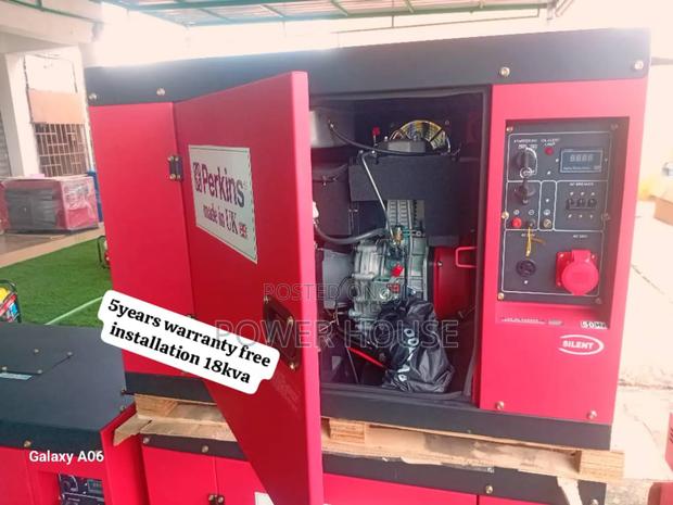 Panel Omega Charge Perkins 18kw Diesel 18kva Generator · Photo 1