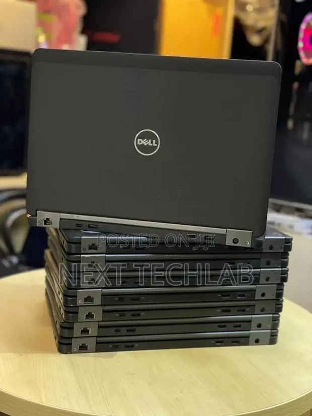 Laptop Dell Latitude 7450 8GB Intel Core I5 HDD+SSD 256GB · Photo 1