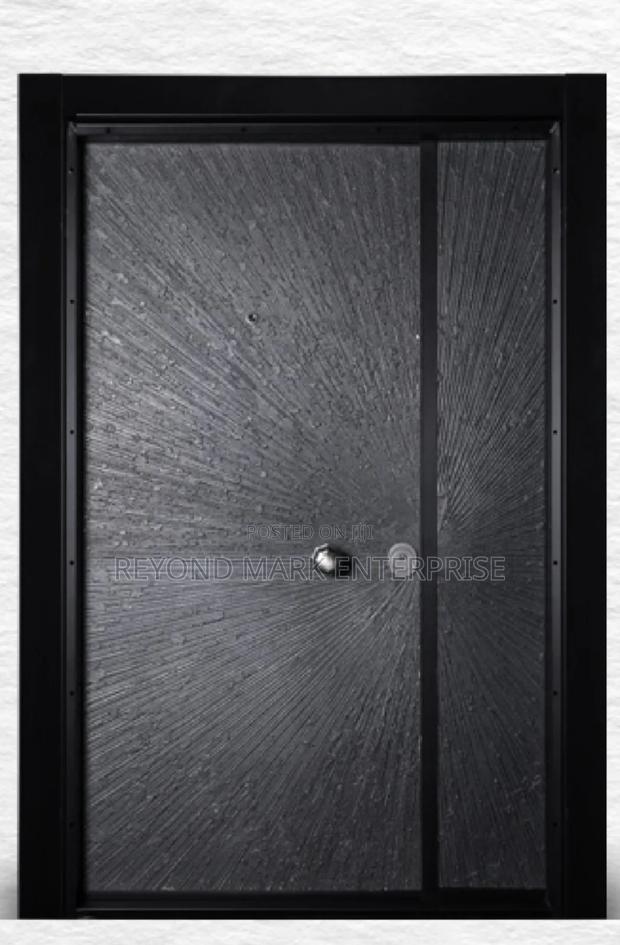Very Luxury Security Door, Turkish Security Door Ston Finish · Photo 2