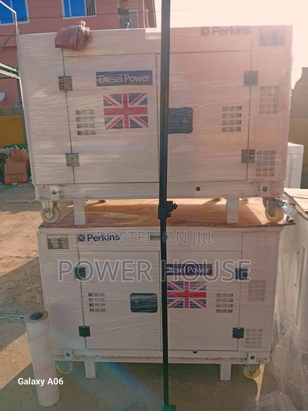 Panel Platinum Reserve Perkins 20kva Diesel Engine 20kva · Photo 1