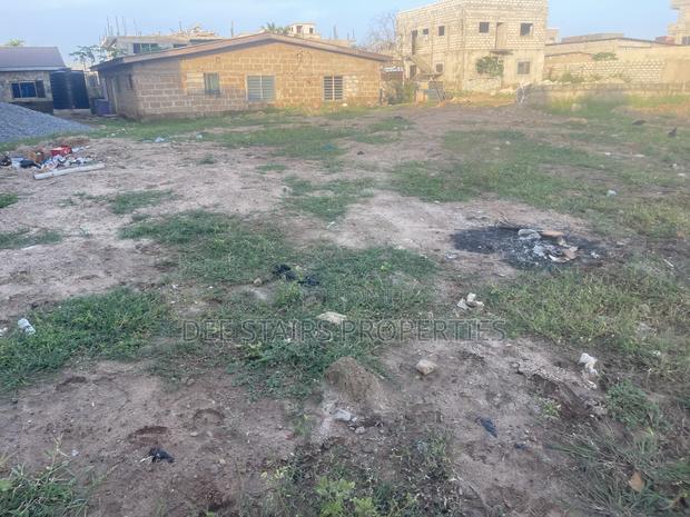 80 by 63 Plot of Land for Sale at Teshie Raster Bushroad · Photo 2