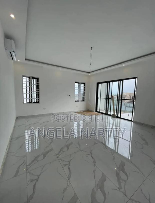 4bdrm House in Sakumono Estates for sale · Photo 7