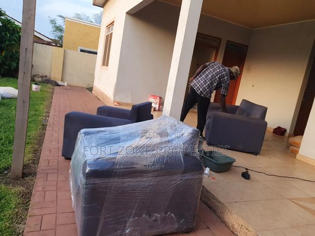 Sofa,Couch Cleaning and Packaging Services With Cleantex · Photo 4
