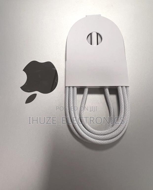 100% Genuine Apple USB-C to USB-C Fast Cable Charger · Photo 3