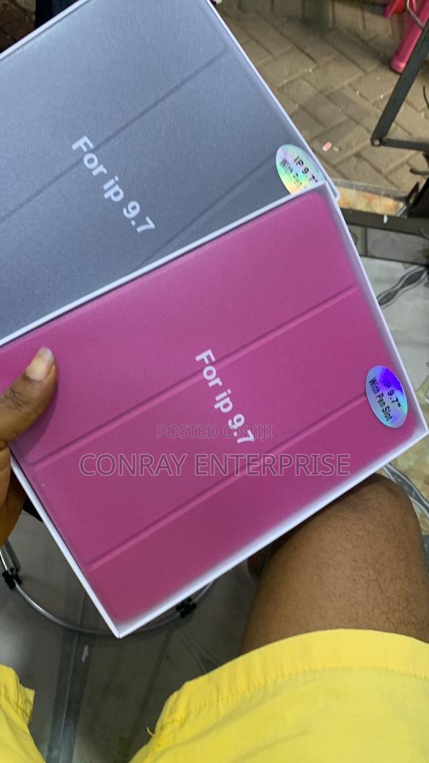 iPad Pro 2024 Covers. · Photo 2