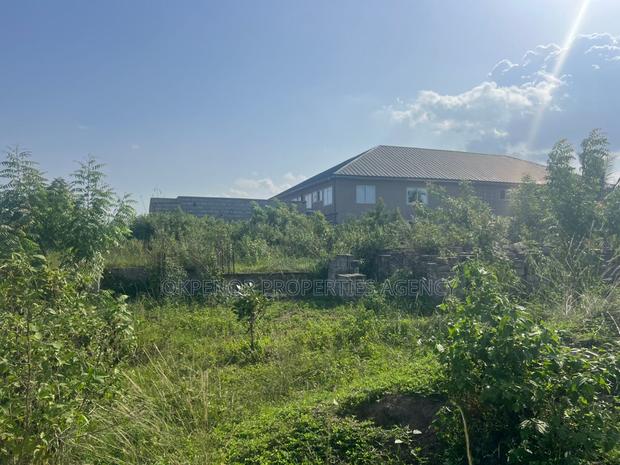 3plots of Land for Sale at Oyibi · Photo 2