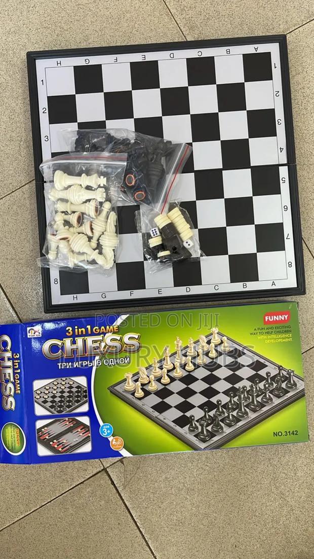 3 in 1 Chess Board Game · Photo 1