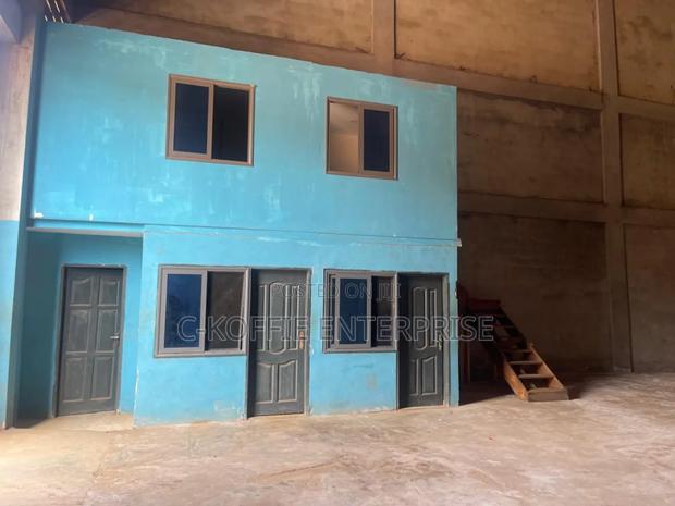 350 SQM Warehouse at Spintex for Rent · Photo 1