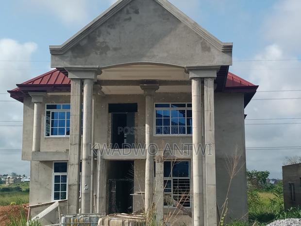 5bdrm Mansion in Ejisu-Juaben Municipal for sale · Photo 2