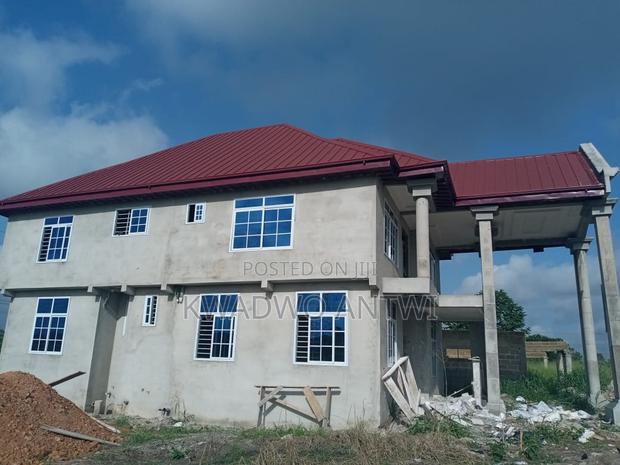 5bdrm Mansion in Ejisu-Juaben Municipal for sale · Photo 3