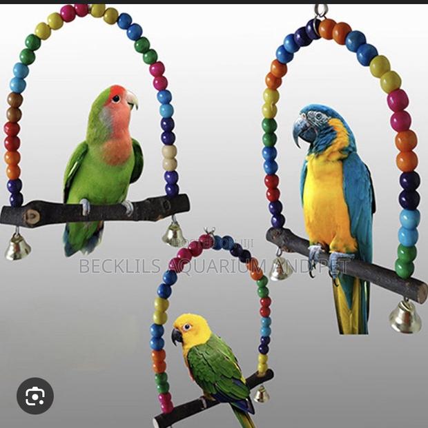 Wood Swing Parrot Toys · Photo 1