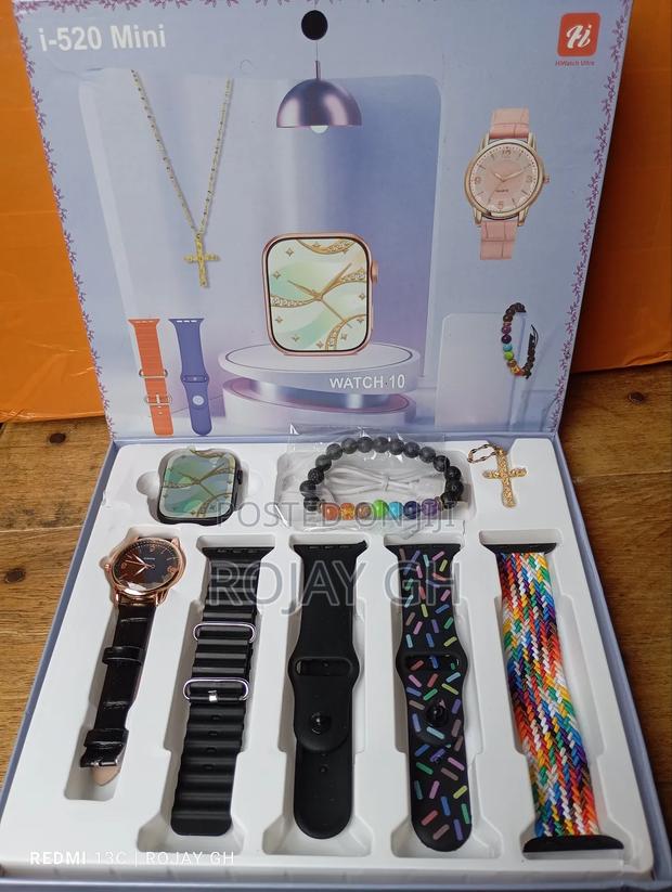 I-520 Mini Smart Watch, Quartz Watch, Bracelet, Chain- Black · Photo 2