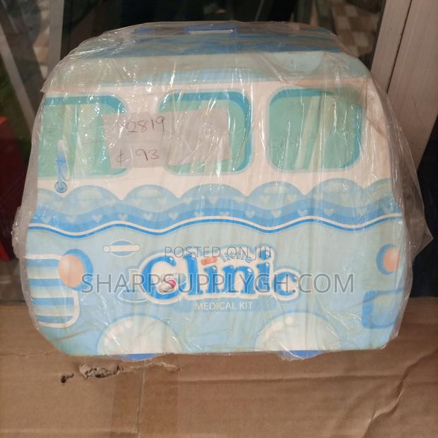 Little Clinic Medical Kit · Photo 1