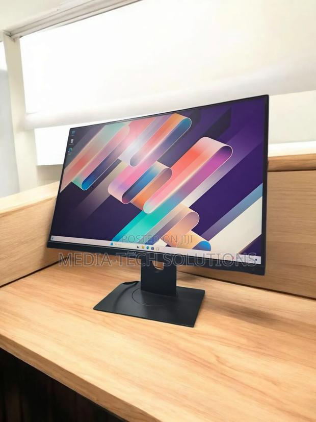 Dell 24inch Edgless Monitor · Photo 3