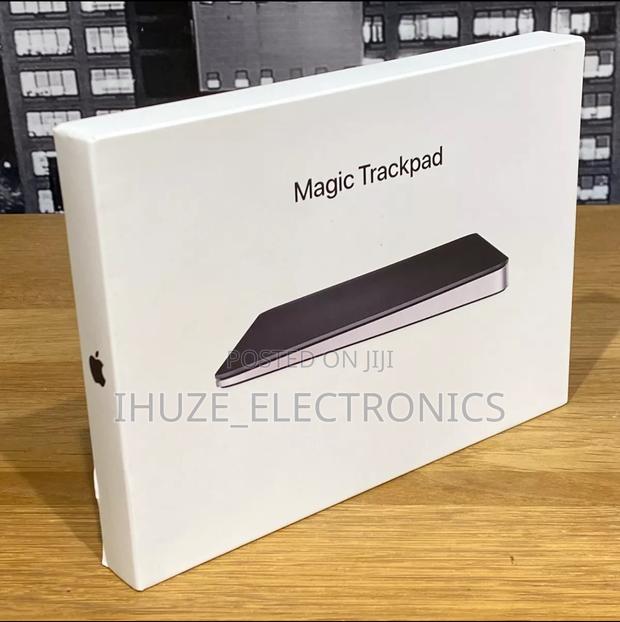 Latest Magic Trackpad (Usb‐C) - Black Multi-Touch Surface · Photo 1