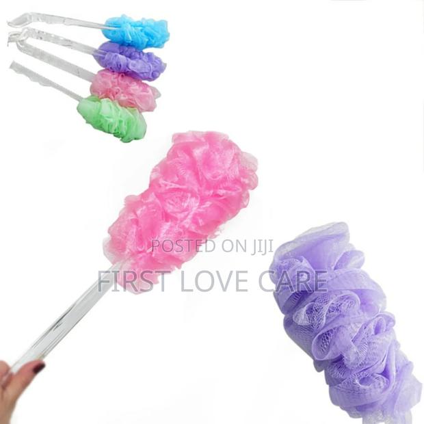 Long Hand Back Scrubber · Photo 3