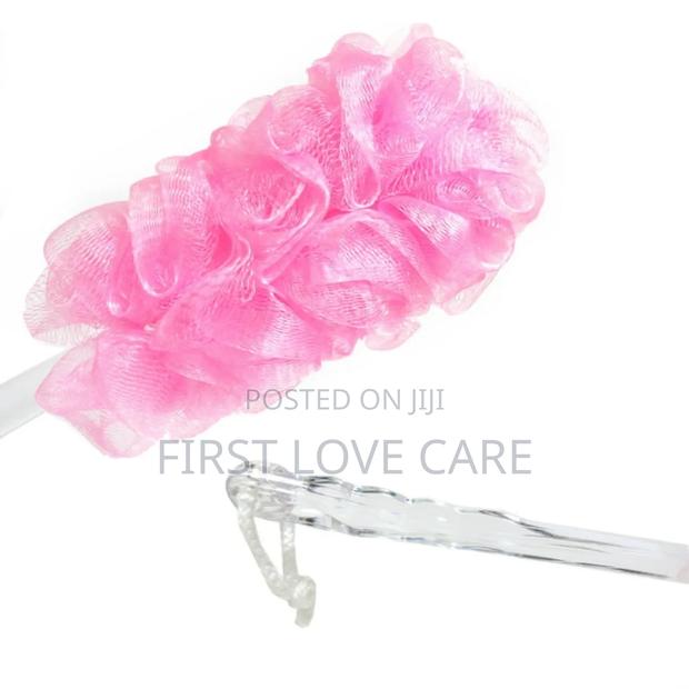 Long Hand Back Scrubber · Photo 6