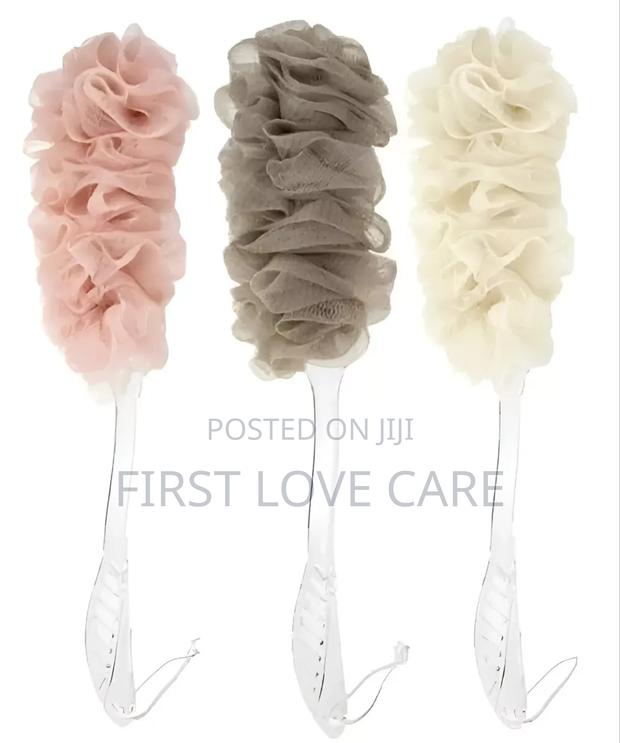 Long Hand Back Scrubber · Photo 2