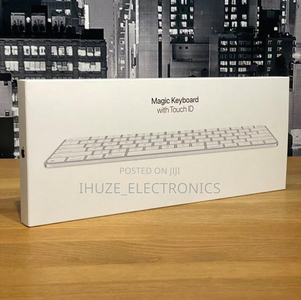 Latest Magic Keyboard With Touch Id (USB–C) · Photo 1