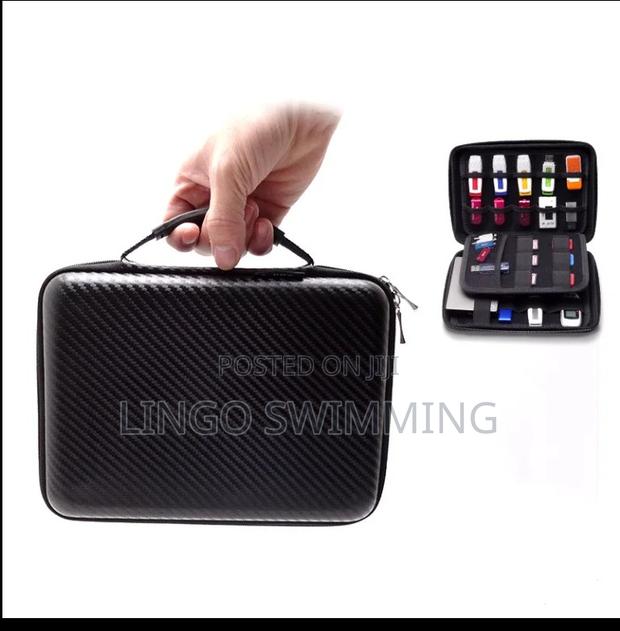 Portable Case for (Usb Drive, External Hard Drive Cables) · Photo 4