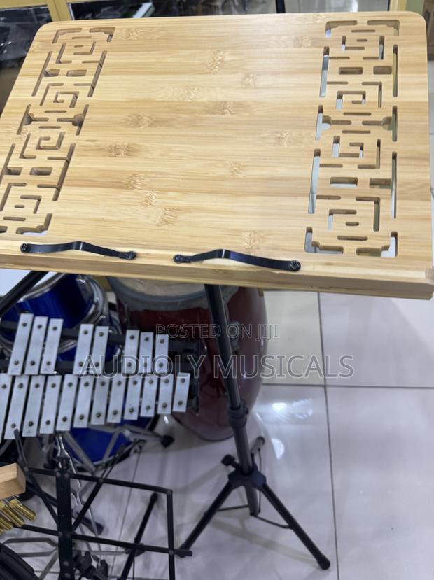 Class Mini Pulpit Adjustable · Photo 2