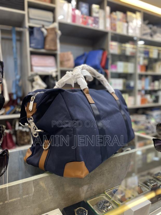 Brooks Brothers Duffel Bag · Photo 4