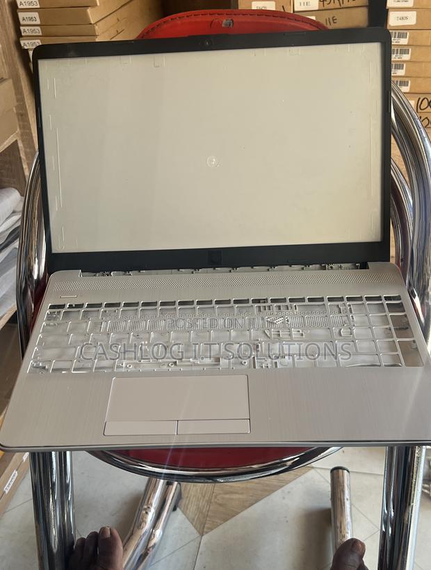 Hp Pavilion 15-Cs and 250 G8 Housing/Case · Photo 4