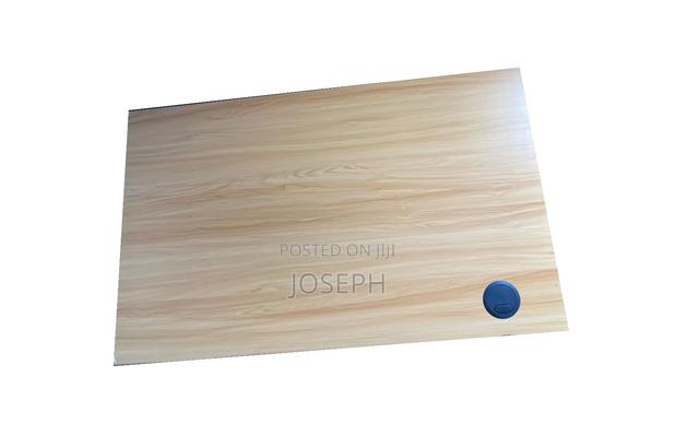 Multipurpose Table · Photo 2
