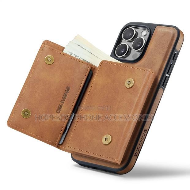 iPhone Magsafe Leather Cases With Detachable Magnetic Wallet · Photo 2