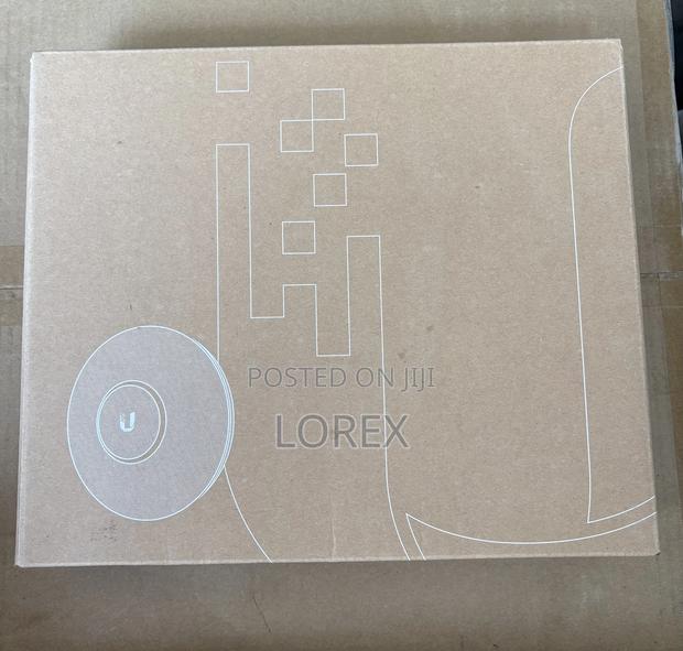 Ubiquiti Unifi Ac Pro Dual-Radio Pro Access Point · Photo 2