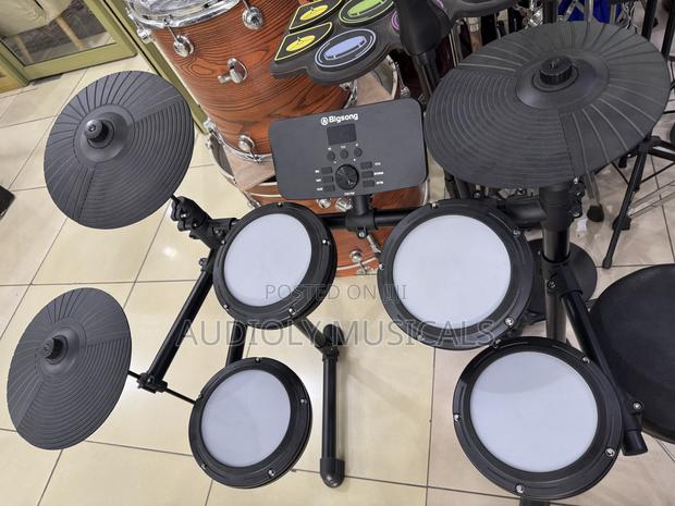 Electrical 5-Set Drums · Photo 1