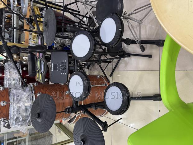 Electrical 5-Set Drums · Photo 6