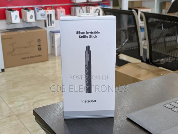 Insta360 Invisible Selfie Stick 85cm · Photo 1