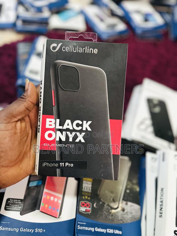 Original Phone Cover For iPhone 11 Pro · Photo 2