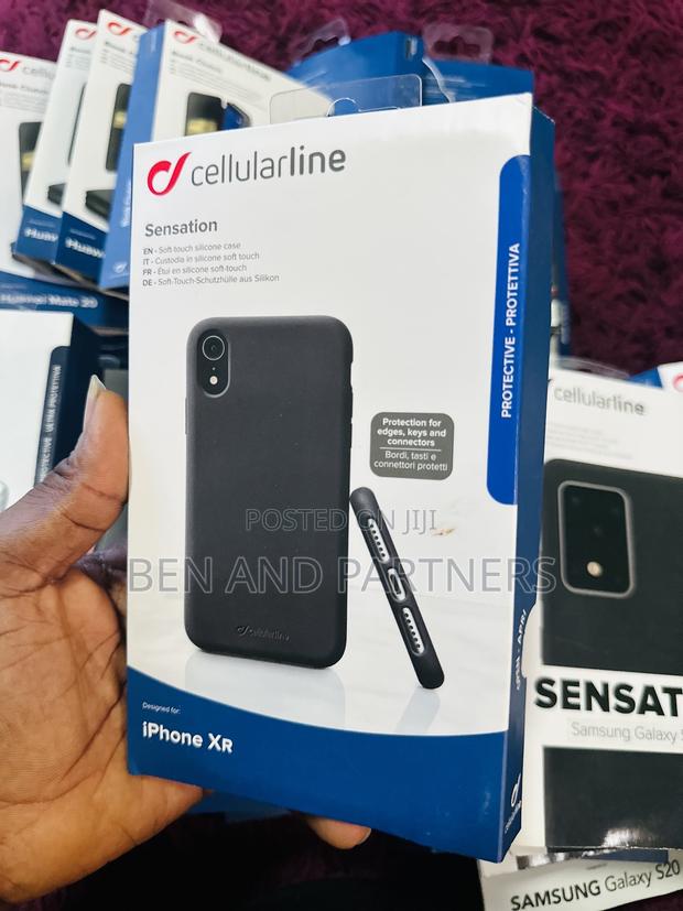 Original Silicone Cover For iPhone Xr · Photo 2
