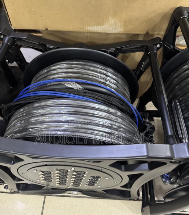 Titanic (Usa)24-Channel Audiolink With 4output,30meters · Photo 4