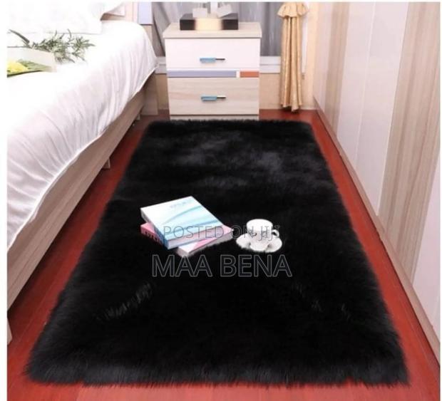 Fluffy Carpets · Photo 4