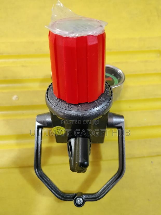 Extreme High Pressure Gas Regulator · Photo 3