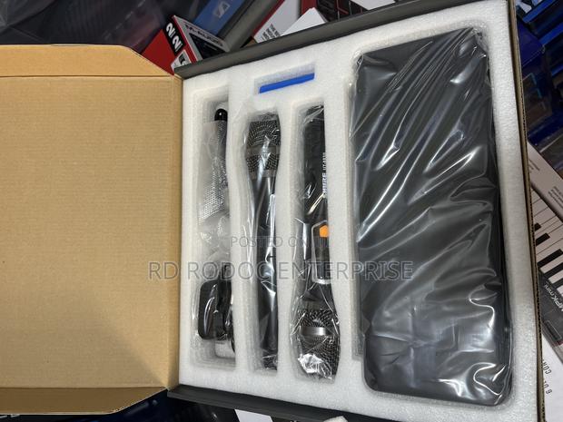 Shure Rechargeable Mic Ut888ii · Photo 2