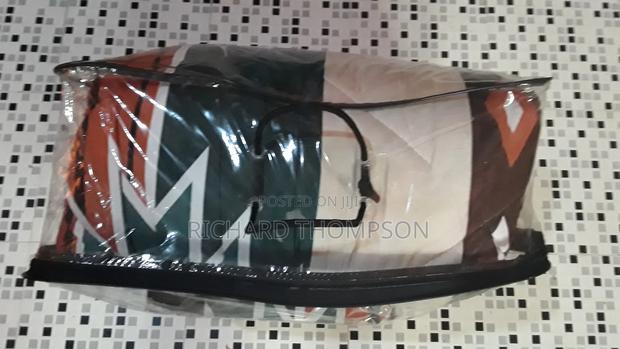 Dan Famous Soft Bed Duvet With 2 Pillow Cases. · Photo 2