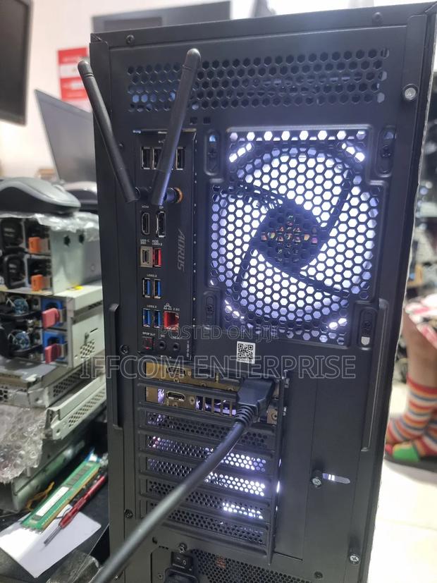 New Desktop Computer Gigabyte GC-NB1590 64GB Intel Core i9 SSD 3T · Photo 1