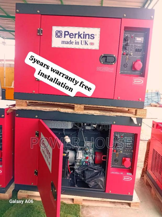Copper Ignite Vault Generator 18kva Diesel 18kva Perkins · Photo 1