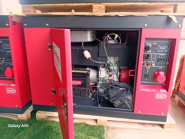 Copper Mythos Amp Perkins 18kw Diesel 18kva Perkins Generato · Photo 1