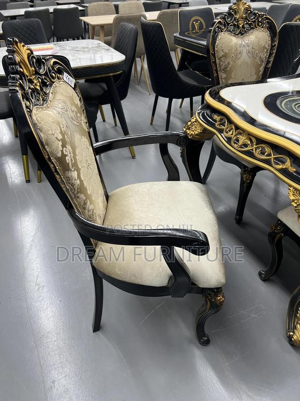 Quality Royal Dining Set(Black Edition) · Photo 2