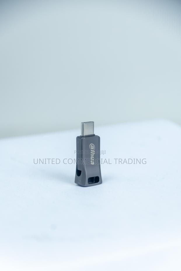 Usb Drive Dahua (32gb) · Photo 1