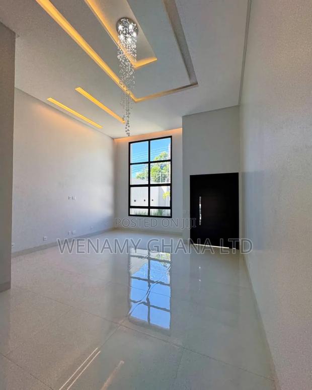 Furnished 3bdrm House in Accra for sale · Photo 3