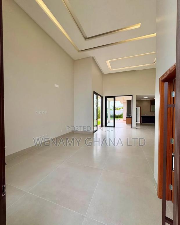 Furnished 3bdrm House in Accra for sale · Photo 3