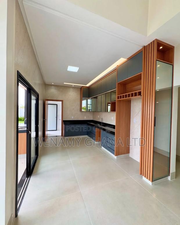 Furnished 3bdrm House in Accra for sale · Photo 4