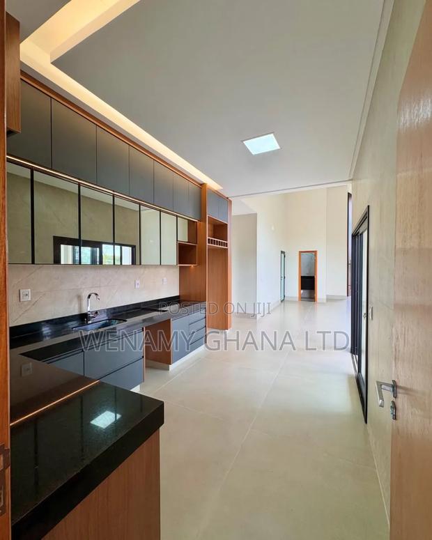 Furnished 3bdrm House in Accra for sale · Photo 5